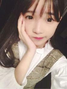 网红雷一萌照片,网红风采，镜头下的时尚演绎