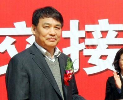 王华个人资料,才华横溢的青年才俊，多领域成就斐然  第2张